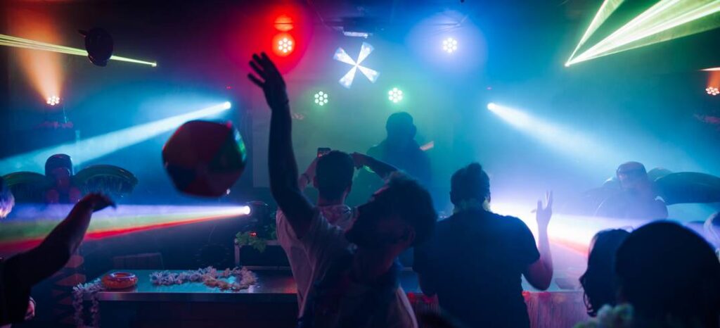 Groupe Eventify, OBNL organisant des événements à Québec dans le but de promouvoir des artistes Québécois.